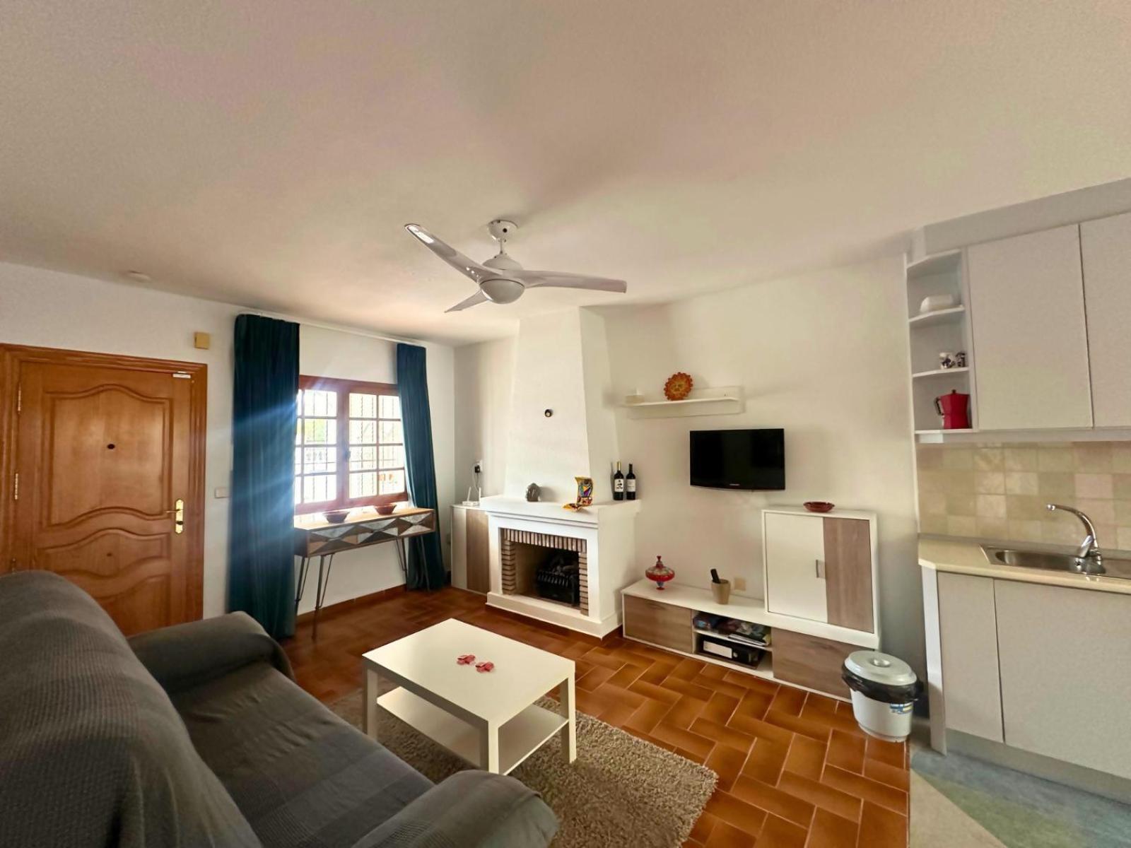 Ancora 4 En Urbanizacion Con Piscina Holiday home Torrevieja